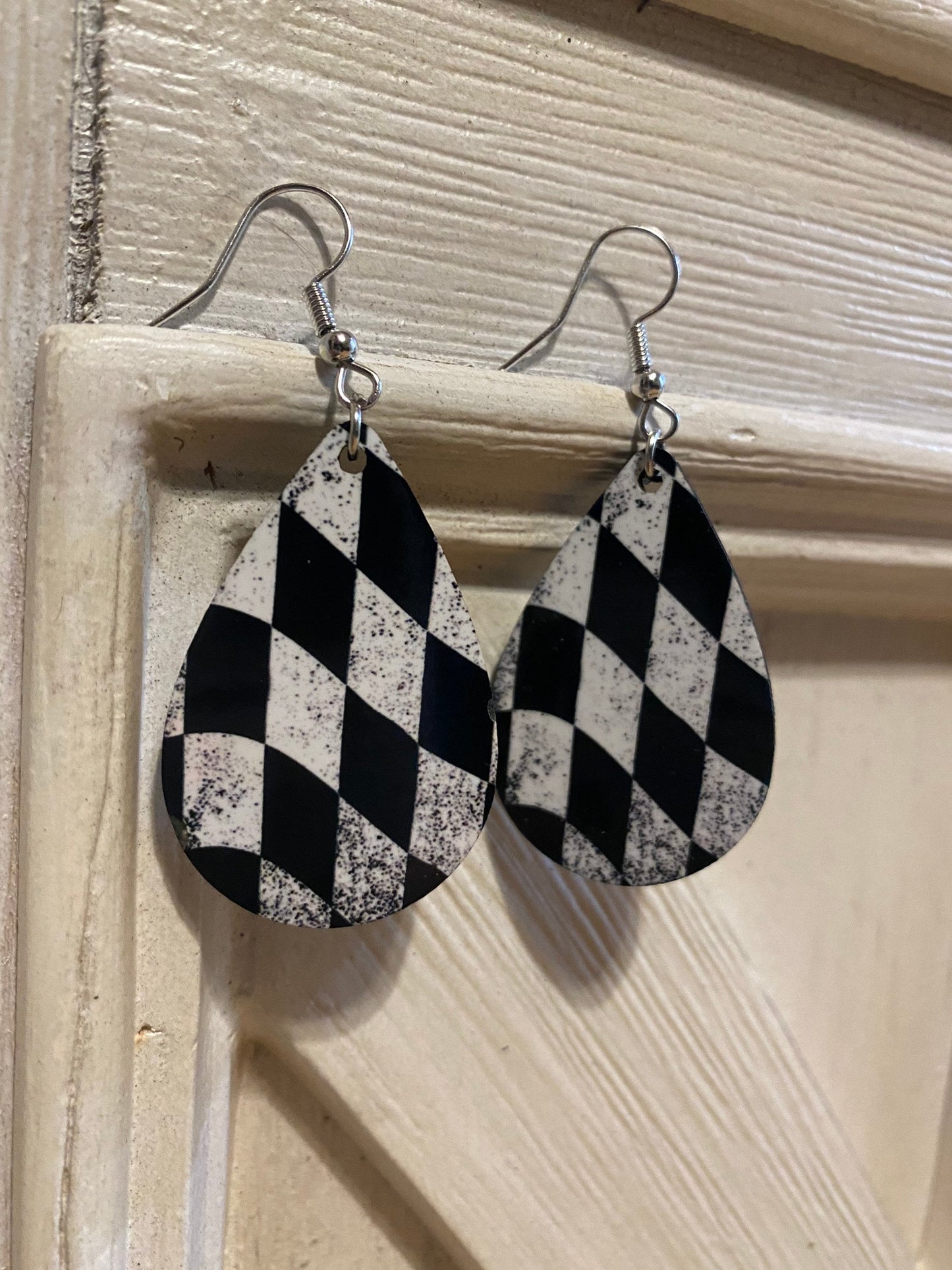 Checkered Flag Teardrop Earrings